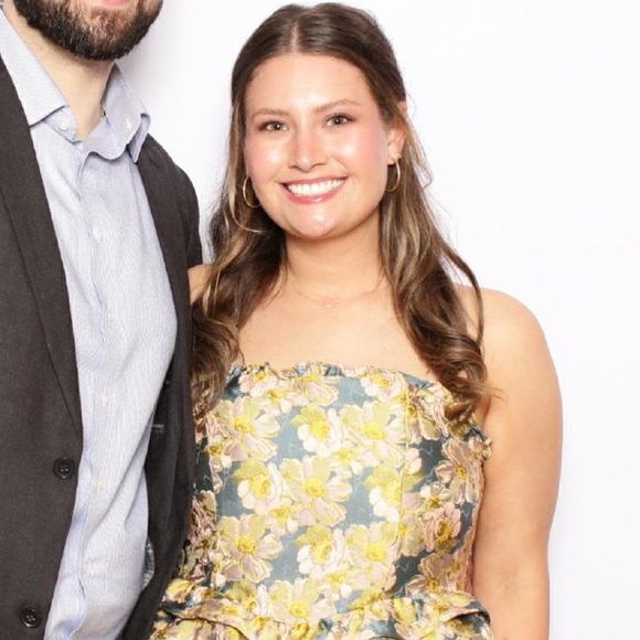 Meet your Posher, Auldyn - Picture 1 of 1